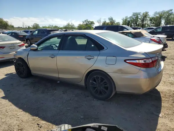 4T1BF1FK6GU164034 2016 TOYOTA CAMRY - Image 2