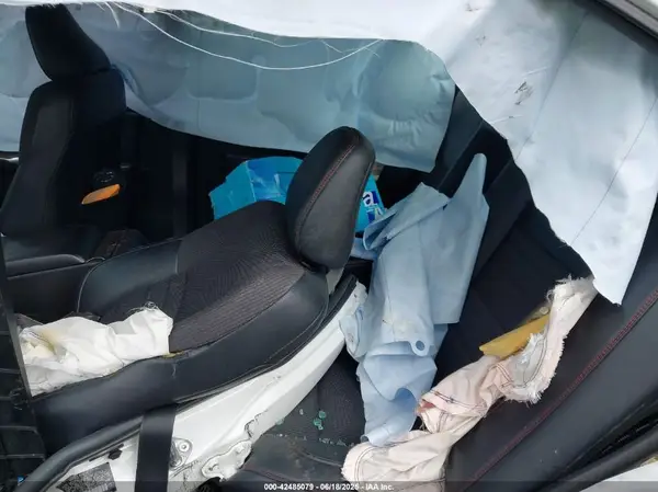4T1BF1FK6GU175230 2016 TOYOTA CAMRY - Image 8