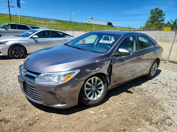 4T1BF1FK6GU180220 2016 TOYOTA CAMRY - Image 1