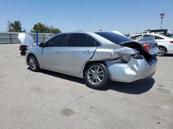 4T1BF1FK6GU181058 2016 TOYOTA CAMRY - Image 2
