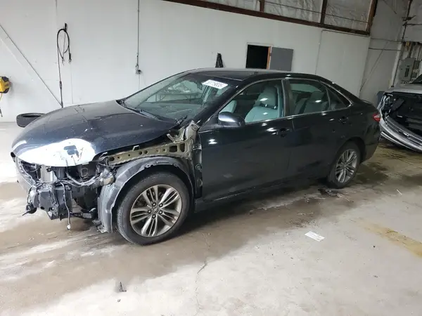 4T1BF1FK6GU183294 2016 TOYOTA CAMRY - Image 1