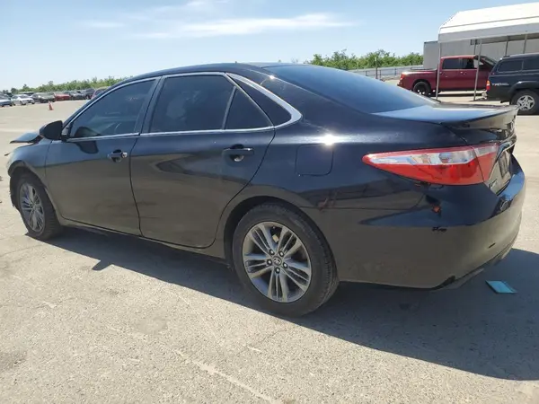 4T1BF1FK6GU187426 2016 TOYOTA CAMRY - Image 2