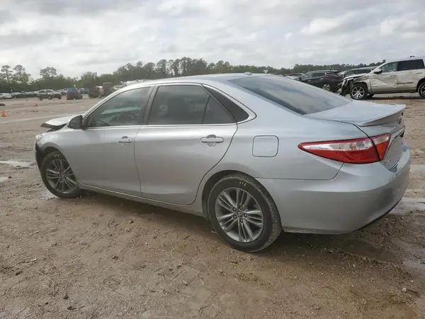 4T1BF1FK6GU188771 2016 TOYOTA CAMRY - Image 2