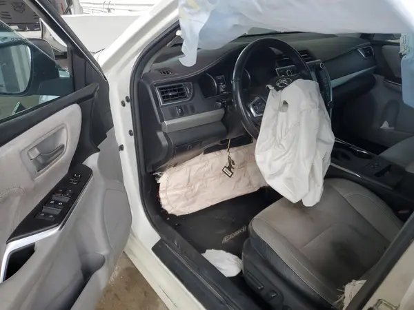 4T1BF1FK6GU193260 2016 TOYOTA CAMRY - Image 8