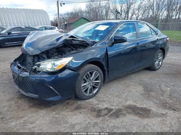 4T1BF1FK6GU199186 2016 TOYOTA CAMRY - Image 2
