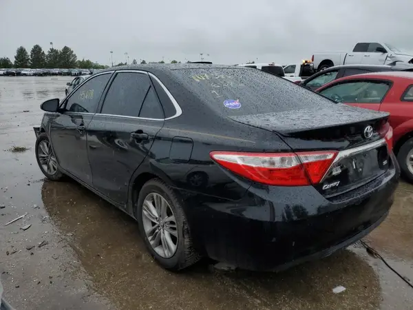 4T1BF1FK6GU203270 2016 TOYOTA CAMRY - Image 2