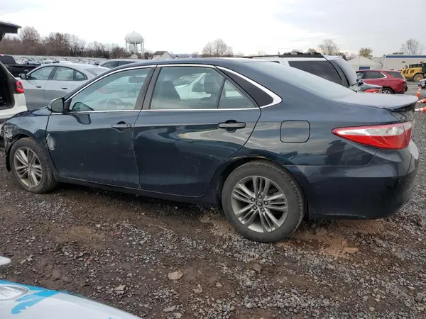 4T1BF1FK6GU203561 2016 TOYOTA CAMRY - Image 2