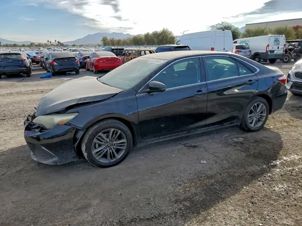 4T1BF1FK6GU207903 2016 TOYOTA CAMRY - Image 1