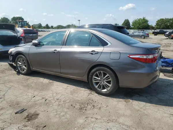 4T1BF1FK6GU209442 2016 TOYOTA CAMRY - Image 2