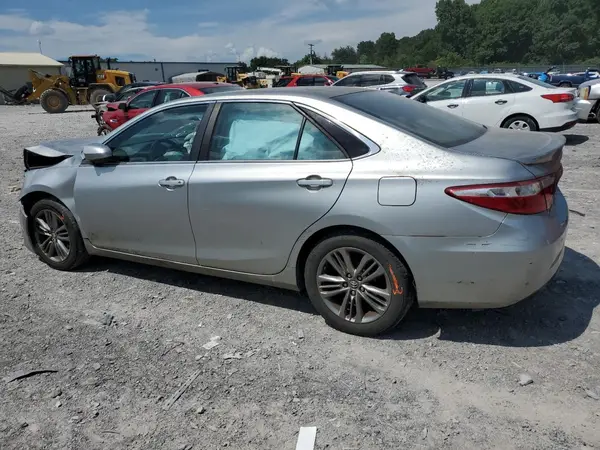 4T1BF1FK6GU210512 2016 TOYOTA CAMRY - Image 2