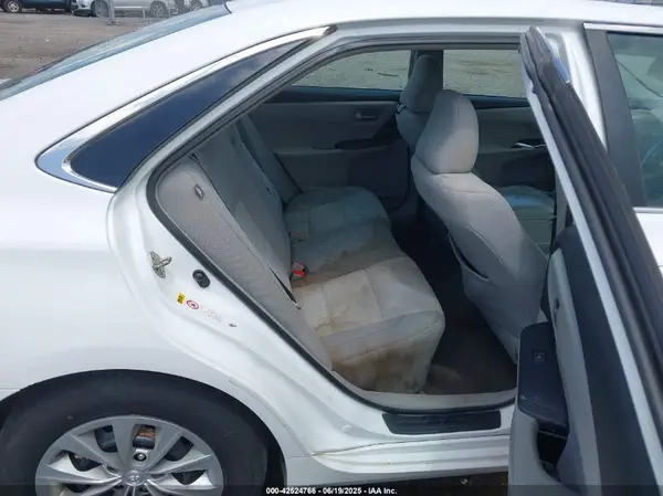 4T1BF1FK6GU212308 2016 TOYOTA CAMRY - Image 8