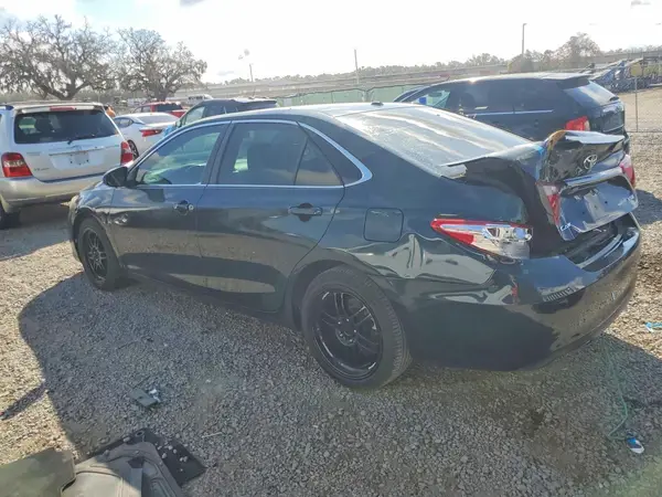 4T1BF1FK6GU220800 2016 TOYOTA CAMRY - Image 2