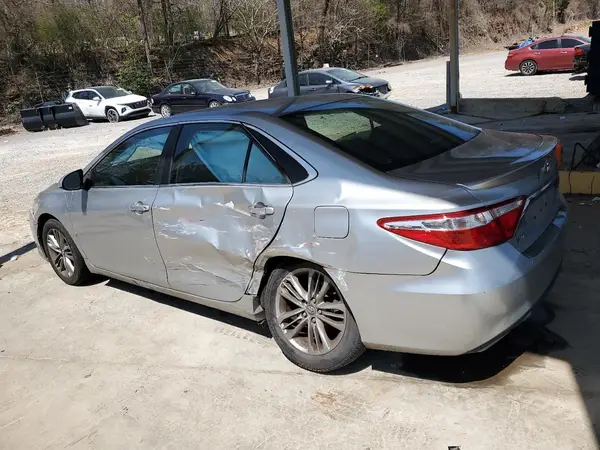 4T1BF1FK6GU224166 2016 TOYOTA CAMRY - Image 2