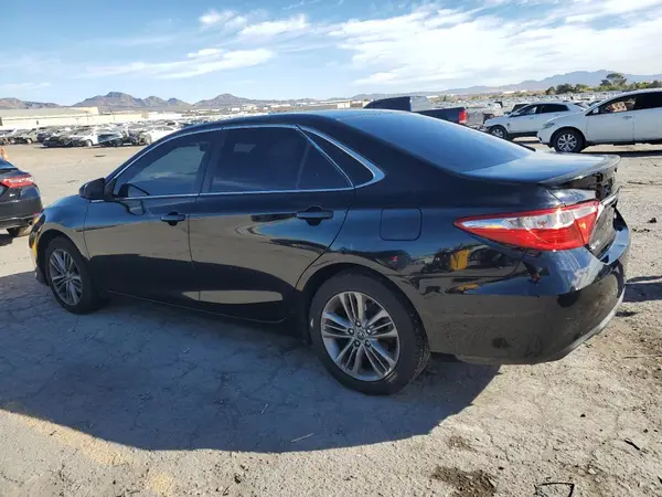 4T1BF1FK6GU225236 2016 TOYOTA CAMRY - Image 2