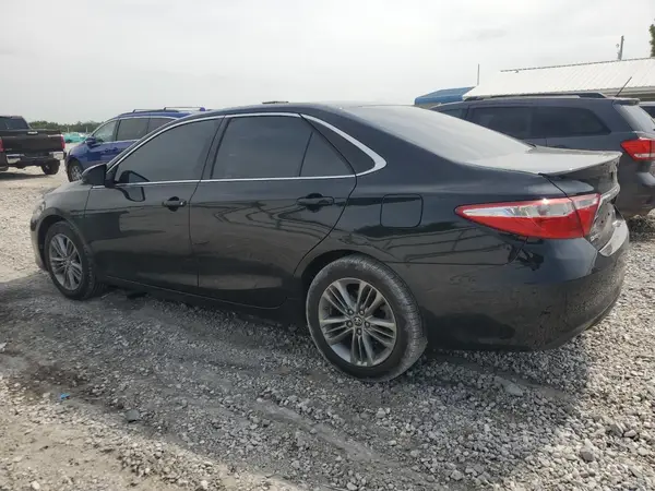 4T1BF1FK6GU235880 2016 TOYOTA CAMRY - Image 2
