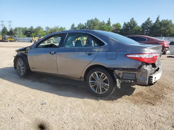 4T1BF1FK6GU243784 2016 TOYOTA CAMRY - Image 2