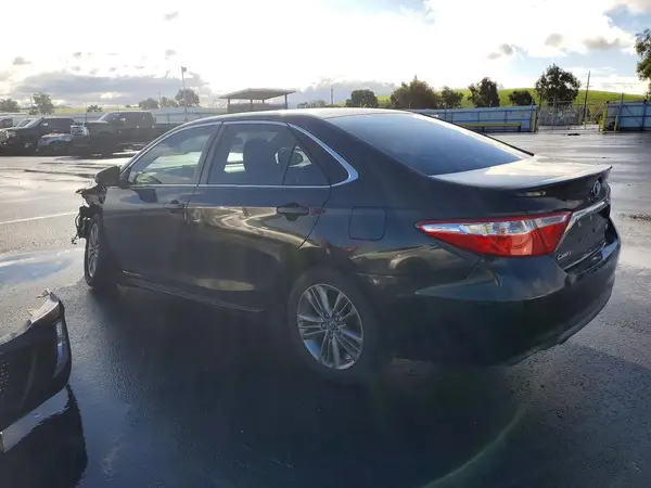 4T1BF1FK6GU243879 2016 TOYOTA CAMRY - Image 2