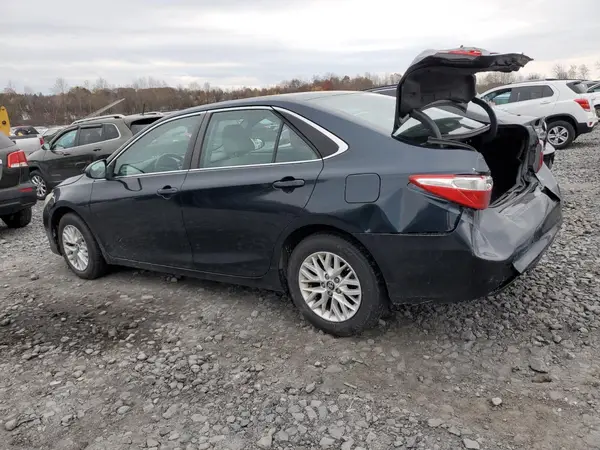 4T1BF1FK6GU244921 2016 TOYOTA CAMRY - Image 2
