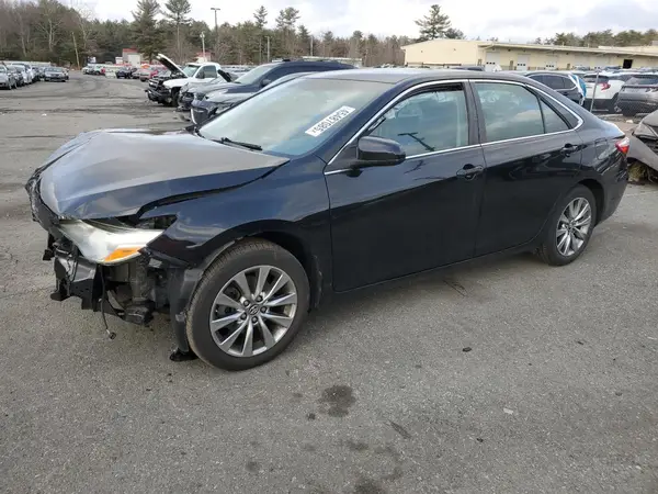 4T1BF1FK6GU250038 2016 TOYOTA CAMRY - Image 1