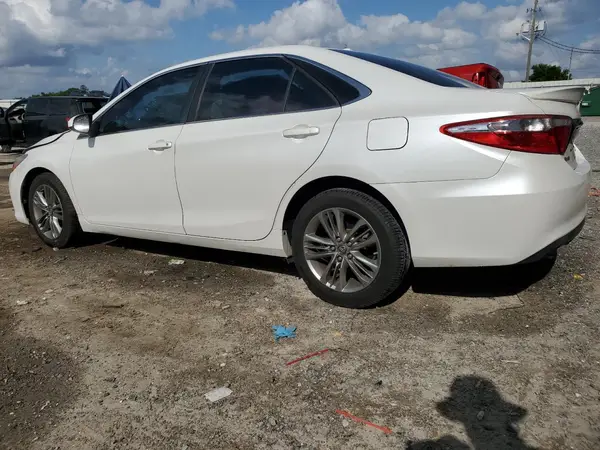 4T1BF1FK6GU255126 2016 TOYOTA CAMRY - Image 2
