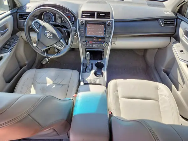 4T1BF1FK6GU257829 2016 TOYOTA CAMRY - Image 8