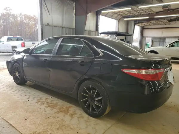 4T1BF1FK6GU262237 2016 TOYOTA CAMRY - Image 2