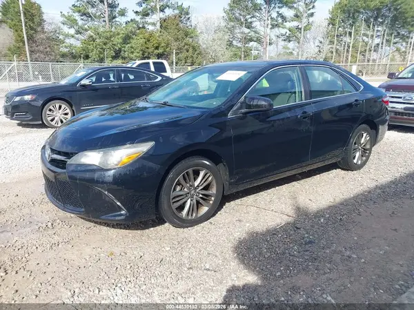 4T1BF1FK6GU263792 2016 TOYOTA CAMRY - Image 2