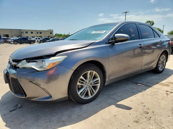 4T1BF1FK6GU264571 2016 TOYOTA CAMRY - Image 1