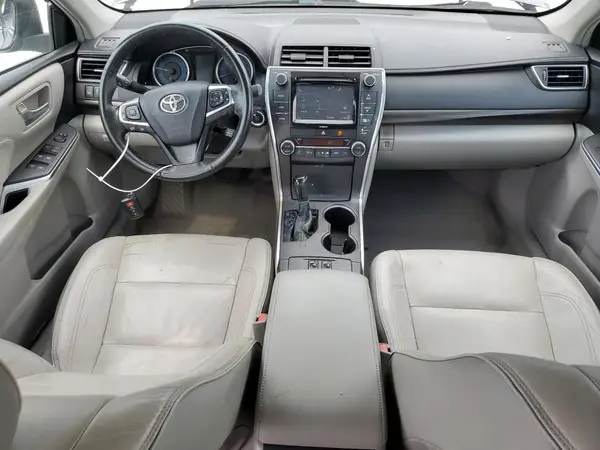 4T1BF1FK6GU501396 2016 TOYOTA CAMRY - Image 8