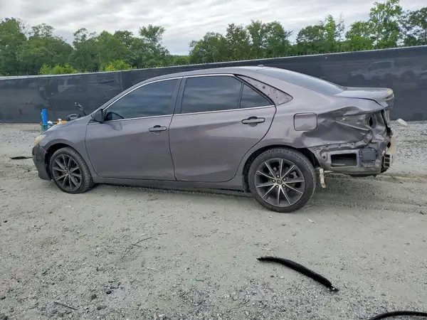 4T1BF1FK6GU502533 2016 TOYOTA CAMRY - Image 2
