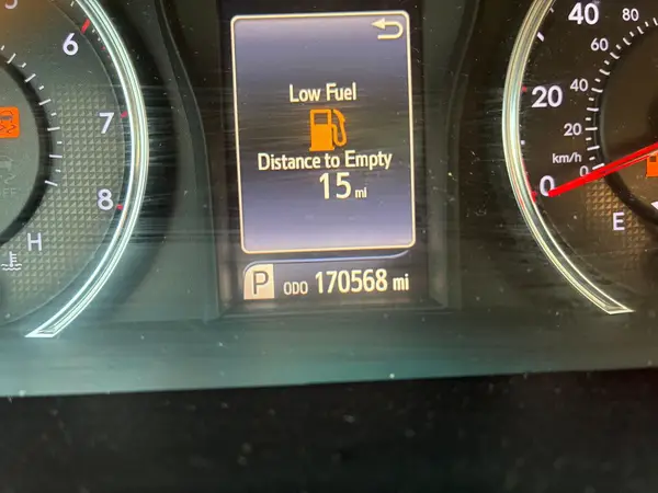 4T1BF1FK6GU507845 2016 TOYOTA CAMRY - Image 8