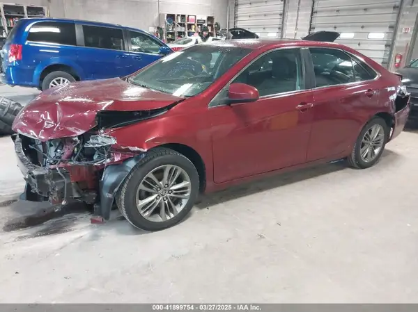 4T1BF1FK6GU516223 2016 TOYOTA CAMRY - Image 2