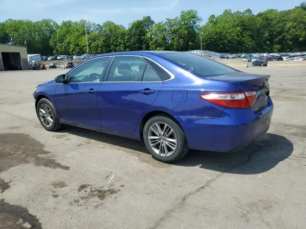 4T1BF1FK6GU519946 2016 TOYOTA CAMRY - Image 2