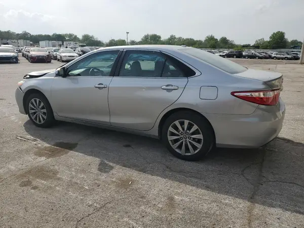 4T1BF1FK6GU524645 2016 TOYOTA CAMRY - Image 2