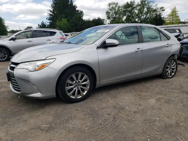 4T1BF1FK6GU525052 2016 TOYOTA CAMRY - Image 1