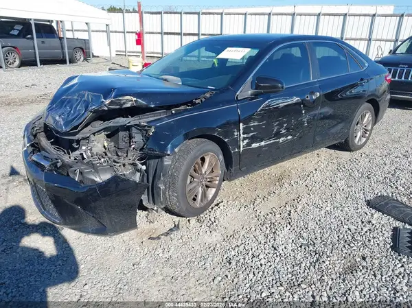 4T1BF1FK6GU531224 2016 TOYOTA CAMRY - Image 2
