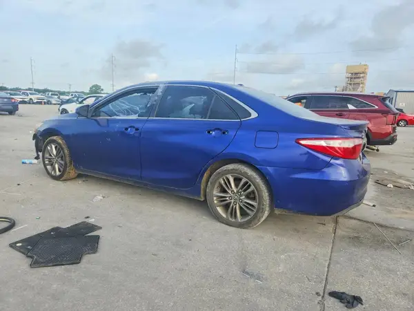 4T1BF1FK6GU531482 2016 TOYOTA CAMRY - Image 2