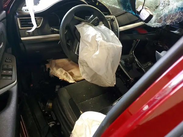 4T1BF1FK6GU532907 2016 TOYOTA CAMRY - Image 8