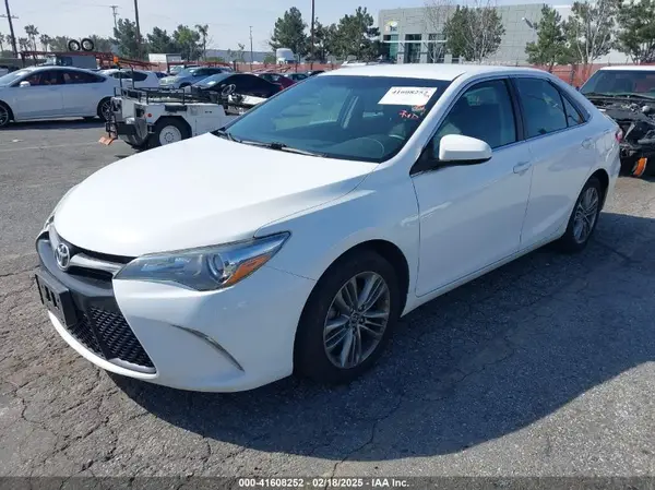 4T1BF1FK6GU535550 2016 TOYOTA CAMRY - Image 2