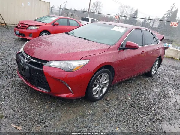 4T1BF1FK6GU540473 2016 TOYOTA CAMRY - Image 2