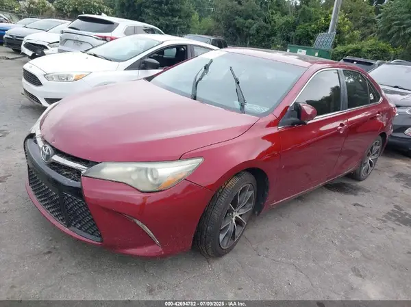 4T1BF1FK6GU551750 2016 TOYOTA CAMRY - Image 2
