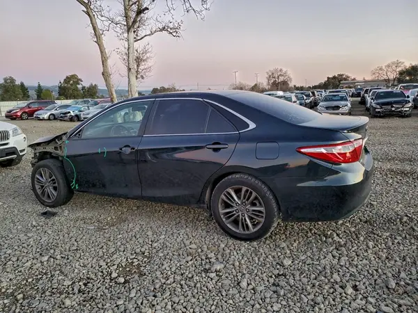 4T1BF1FK6GU552297 2016 TOYOTA CAMRY - Image 2
