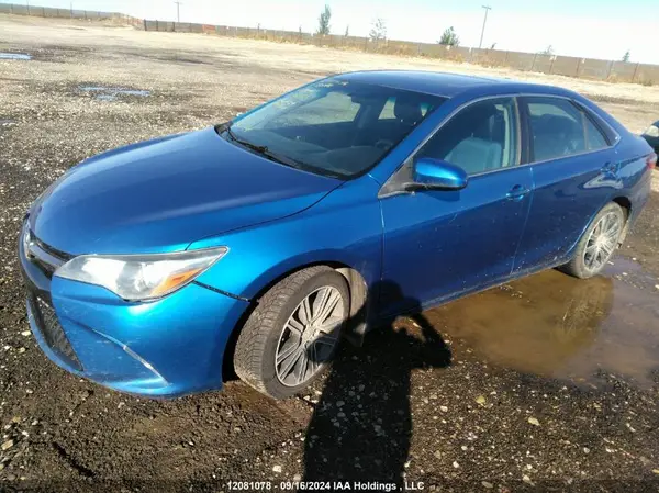 4T1BF1FK6GU556222 2016 TOYOTA CAMRY - Image 2