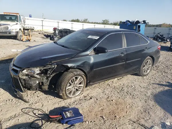 4T1BF1FK6GU557287 2016 TOYOTA CAMRY - Image 1