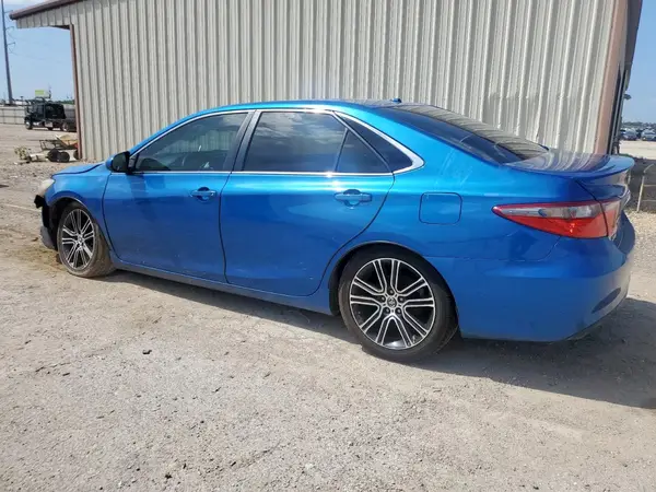 4T1BF1FK6GU559119 2016 TOYOTA CAMRY - Image 2