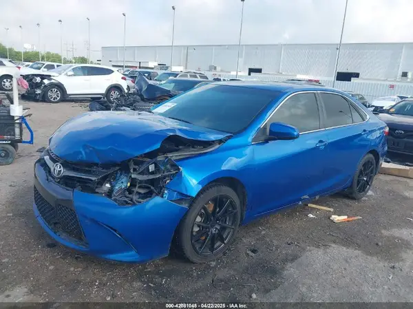 4T1BF1FK6GU561436 2016 TOYOTA CAMRY - Image 2