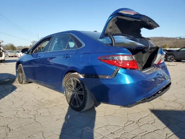 4T1BF1FK6GU562361 2016 TOYOTA CAMRY - Image 2