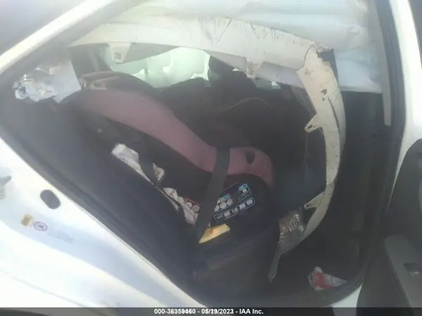 4T1BF1FK6GU562408 2016 TOYOTA CAMRY - Image 8