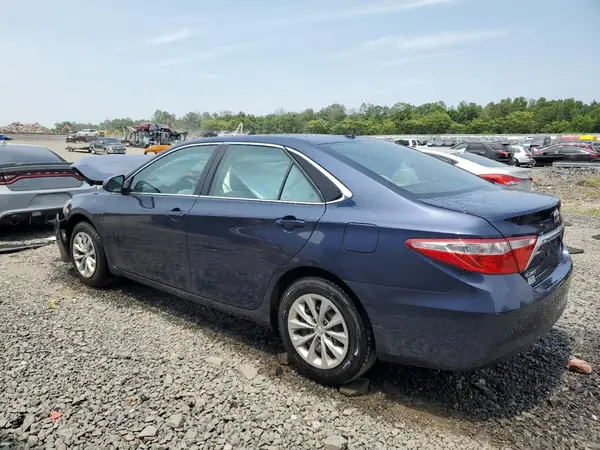 4T1BF1FK6GU563638 2016 TOYOTA CAMRY - Image 2