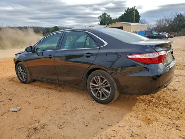 4T1BF1FK6GU564837 2016 TOYOTA CAMRY - Image 2
